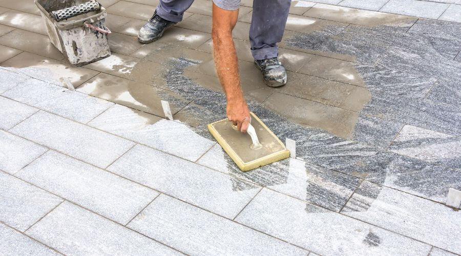 Professional New roof installation in Delavan, IL